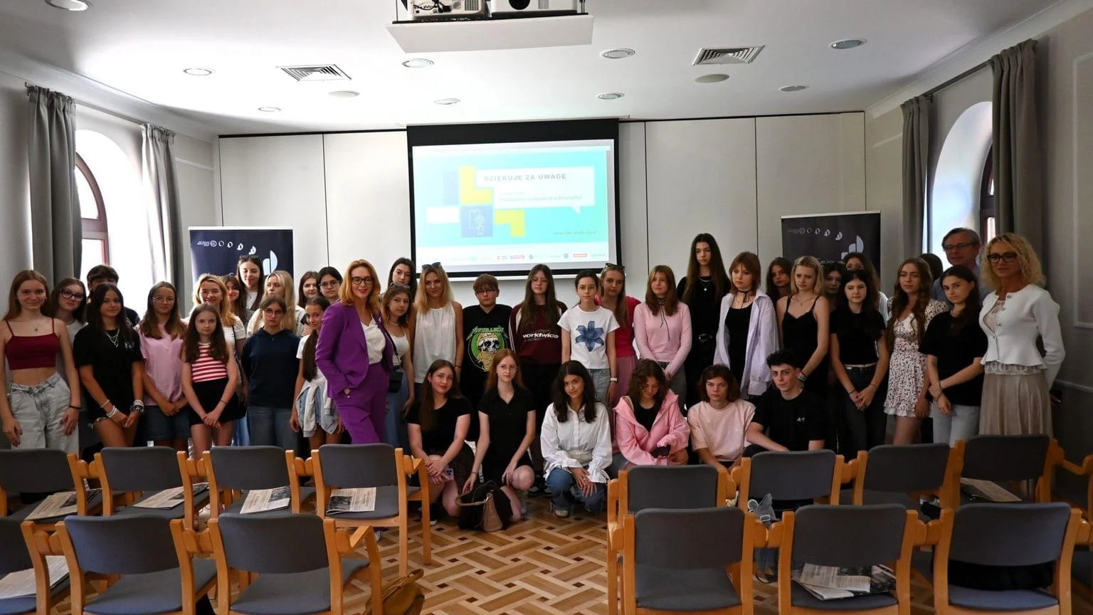 Ekonomia w praktyce – lekcja dla uczniów w Krajowym Centrum Edukacji Ekonomicznej